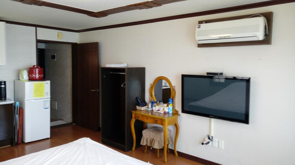 Jeju Sea-Port Pension Exterior photo